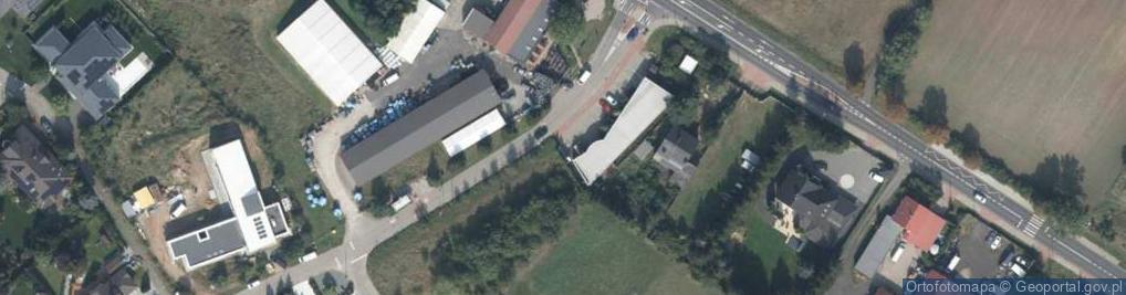 Zdjęcie satelitarne Paczkomat InPost CHB02M