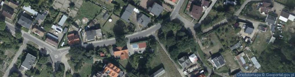 Zdjęcie satelitarne Paczkomat InPost CHD02BAPP