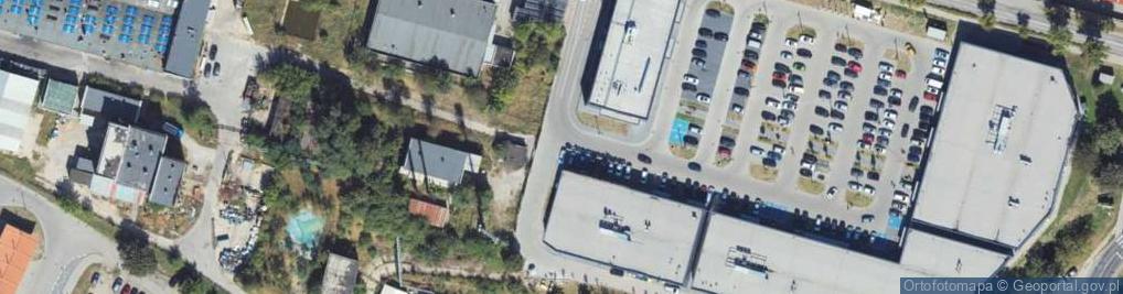 Zdjęcie satelitarne Paczkomat InPost CHM04M