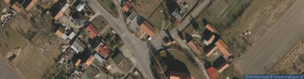 Zdjęcie satelitarne Paczkomat InPost CHMZ01BAPP