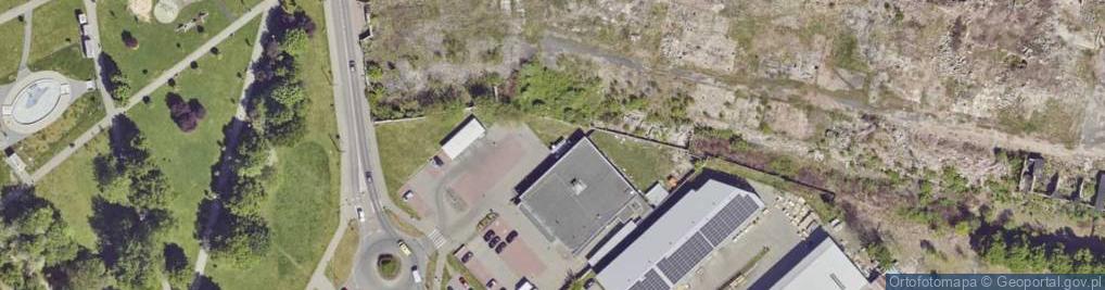 Zdjęcie satelitarne Paczkomat InPost CHO10N