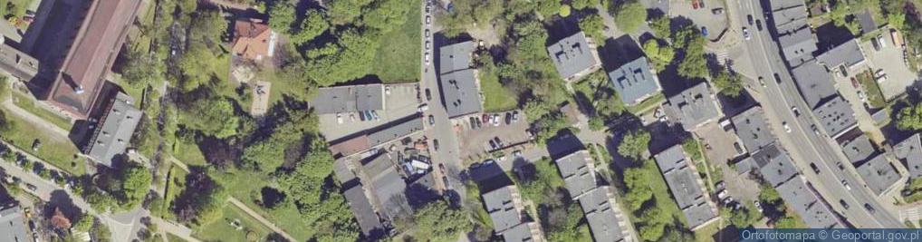 Zdjęcie satelitarne Paczkomat InPost CHO36M