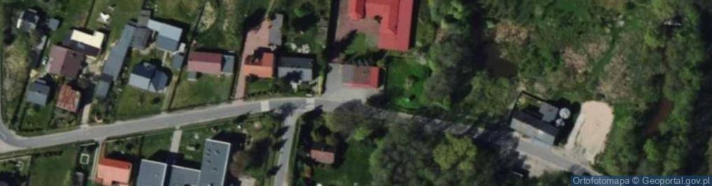 Zdjęcie satelitarne Paczkomat InPost CHOC01APP