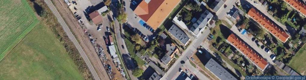 Zdjęcie satelitarne Paczkomat InPost CHZ02M