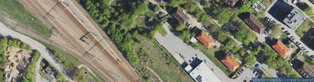 Zdjęcie satelitarne Paczkomat InPost CIE11M