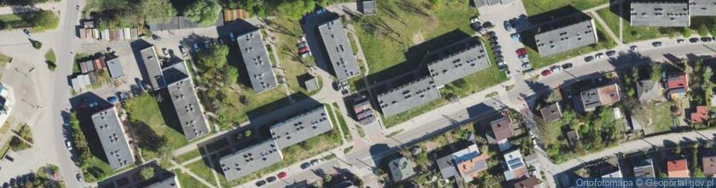 Zdjęcie satelitarne Paczkomat InPost CIE13M