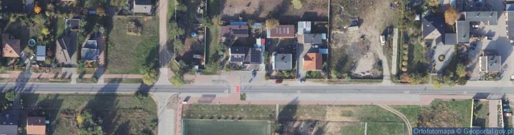 Zdjęcie satelitarne Paczkomat InPost CIEM01BAPP