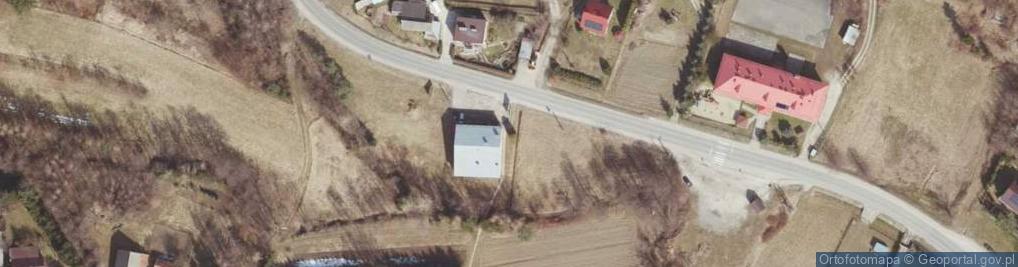 Zdjęcie satelitarne Paczkomat InPost CME01BAPP