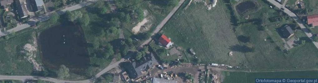 Zdjęcie satelitarne Paczkomat InPost CWE01M