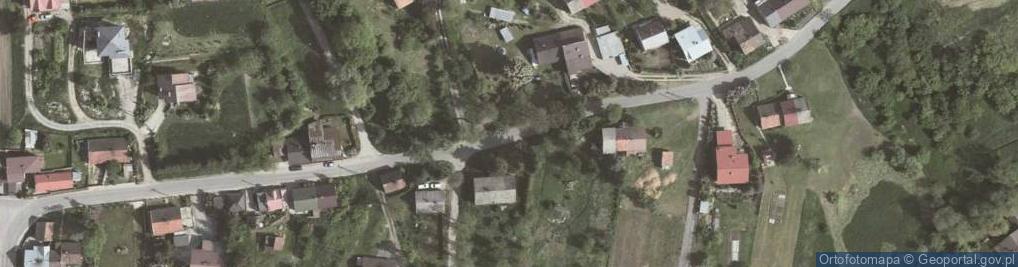 Zdjęcie satelitarne Paczkomat InPost CWI02M