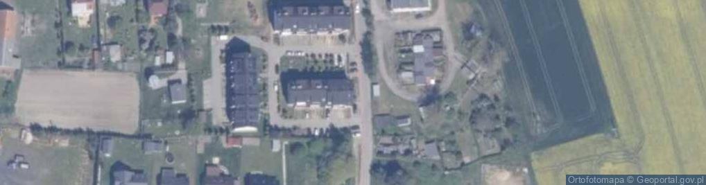 Zdjęcie satelitarne Paczkomat InPost CYM01M