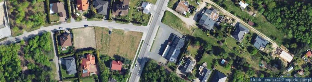 Zdjęcie satelitarne Paczkomat InPost CZE10M