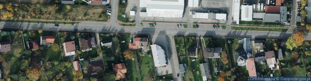 Zdjęcie satelitarne Paczkomat InPost CZE17A