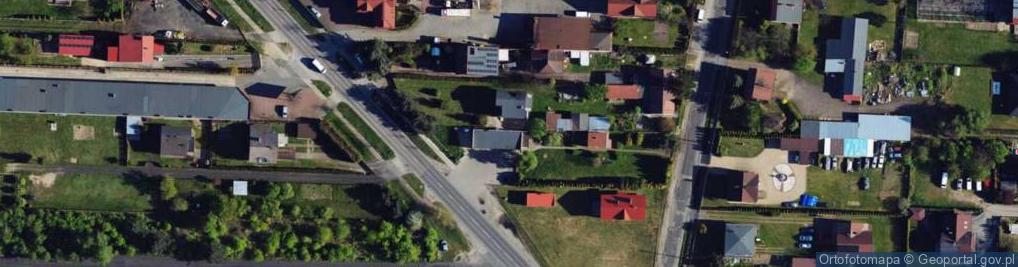 Zdjęcie satelitarne Paczkomat InPost CZE23M