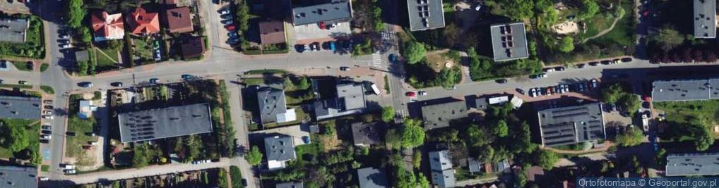 Zdjęcie satelitarne Paczkomat InPost CZE24N