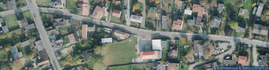 Zdjęcie satelitarne Paczkomat InPost CZE53M