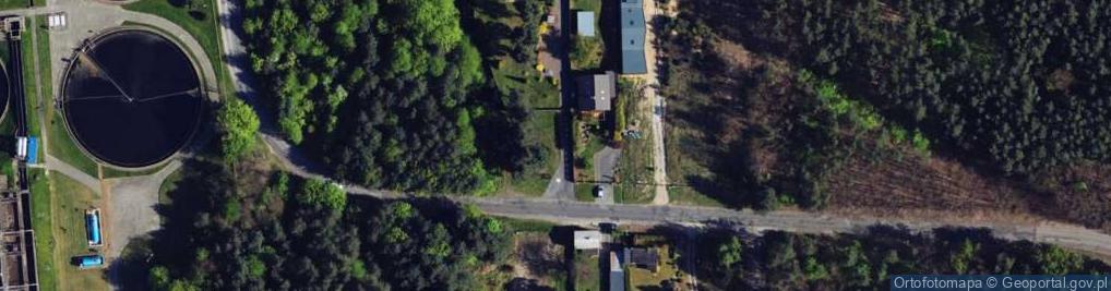 Zdjęcie satelitarne Paczkomat InPost CZE73M