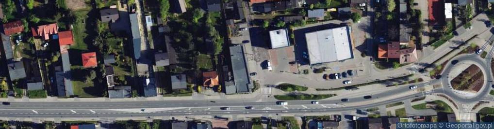 Zdjęcie satelitarne Paczkomat InPost CZE78M