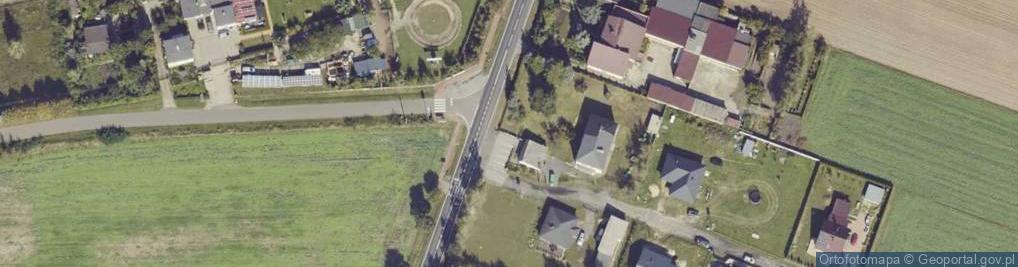 Zdjęcie satelitarne Paczkomat InPost CZOV01BAPP