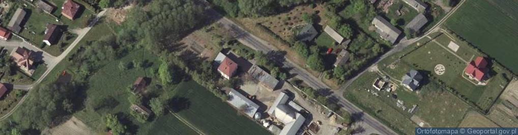 Zdjęcie satelitarne Paczkomat InPost CZQL01M