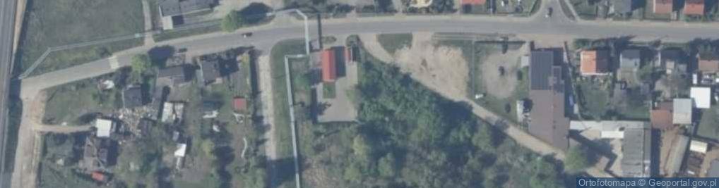 Zdjęcie satelitarne Paczkomat InPost DEN02M