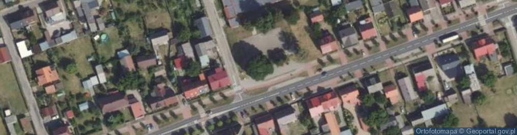 Zdjęcie satelitarne Paczkomat InPost DSK03M