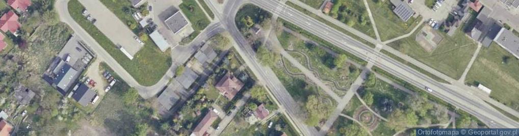 Zdjęcie satelitarne Paczkomat InPost DZI04BAPP