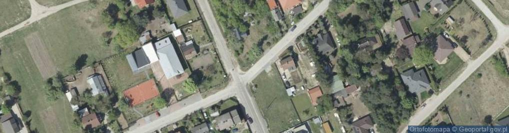 Zdjęcie satelitarne Paczkomat InPost DZX01BAPP