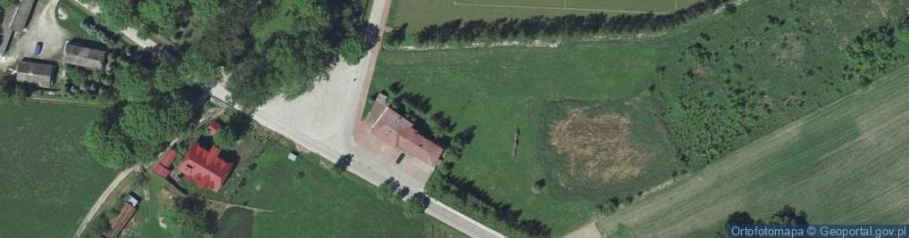 Zdjęcie satelitarne Paczkomat InPost GCA01M