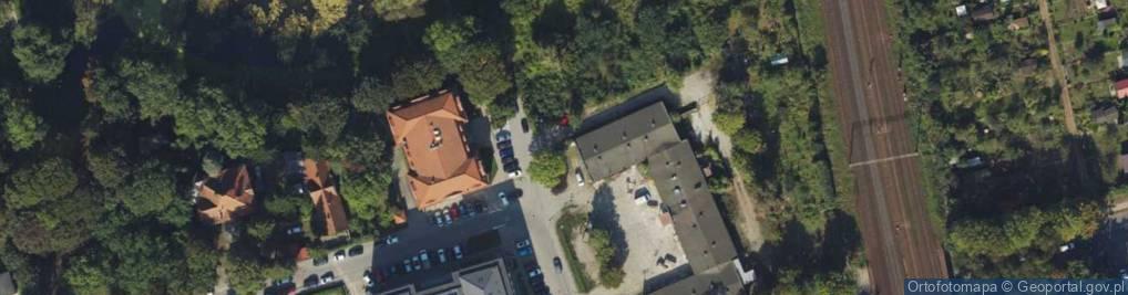 Zdjęcie satelitarne Paczkomat InPost GDA06M