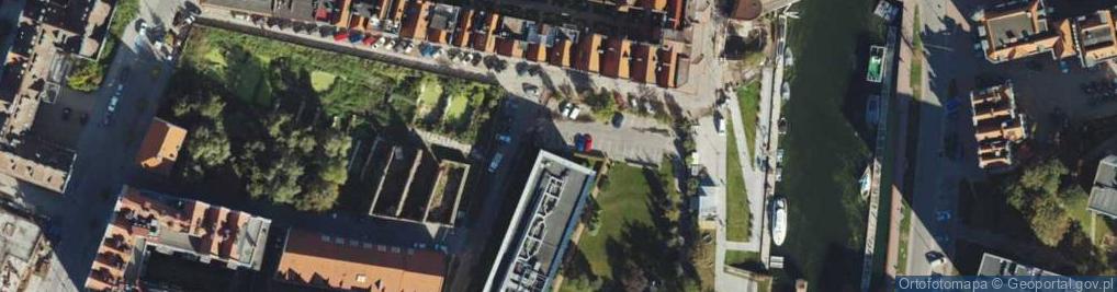 Zdjęcie satelitarne Paczkomat InPost GDA64M