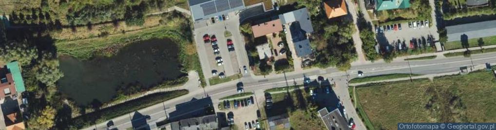 Zdjęcie satelitarne Paczkomat InPost GDA68M