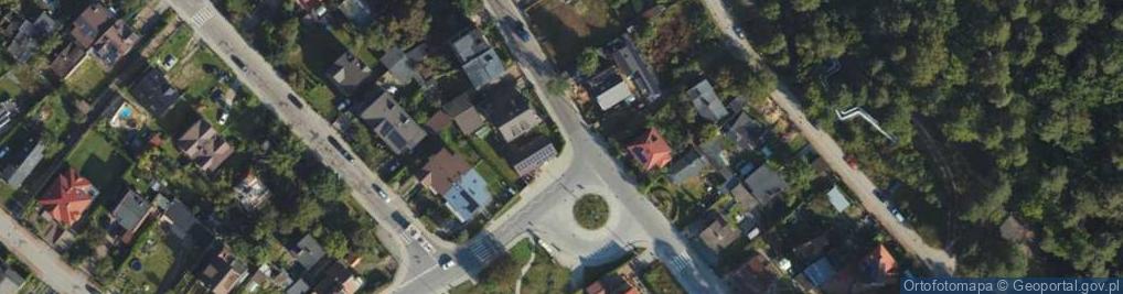 Zdjęcie satelitarne Paczkomat InPost GDY09N