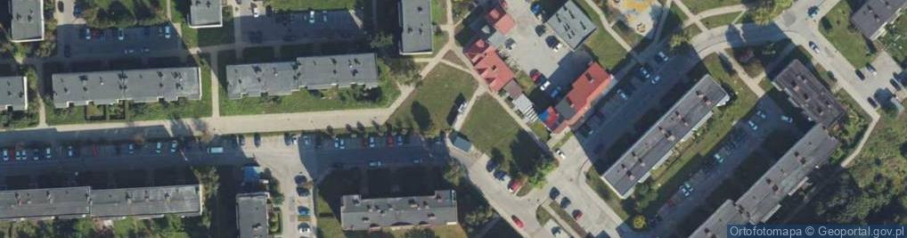 Zdjęcie satelitarne Paczkomat InPost GDY100M