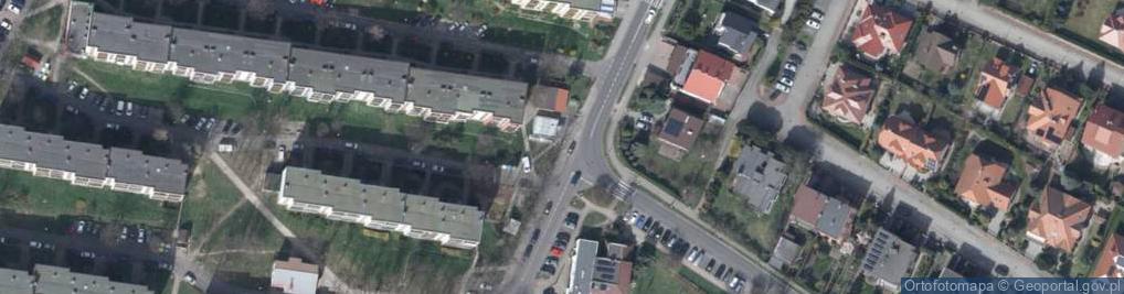 Zdjęcie satelitarne Paczkomat InPost GLO06N