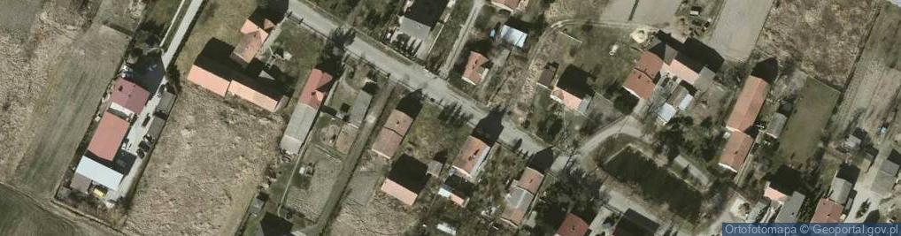 Zdjęcie satelitarne Paczkomat InPost GLQ01M