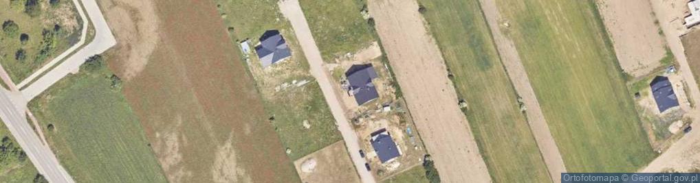 Zdjęcie satelitarne Paczkomat InPost GRA01BAPP