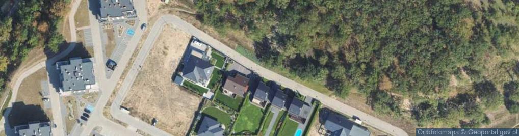 Zdjęcie satelitarne Paczkomat InPost GRU38M