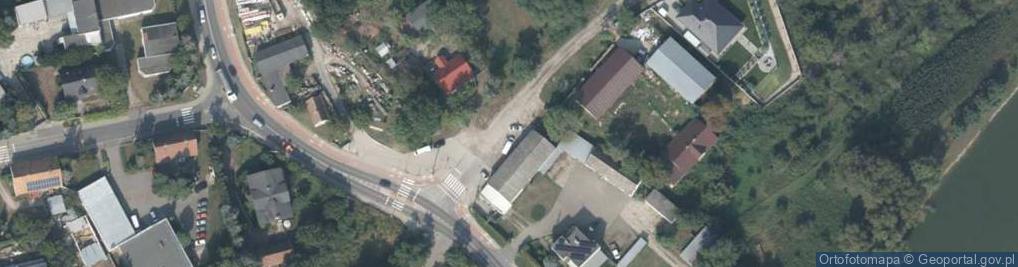 Zdjęcie satelitarne Paczkomat InPost GUS01M