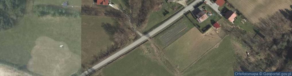 Zdjęcie satelitarne Paczkomat InPost GUZ02M