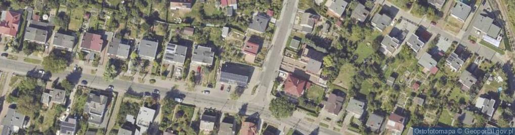 Zdjęcie satelitarne Paczkomat InPost GWI32M