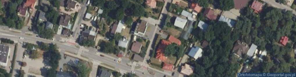 Zdjęcie satelitarne Paczkomat InPost IZA01N