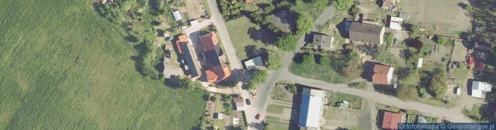 Zdjęcie satelitarne Paczkomat InPost JNC02M