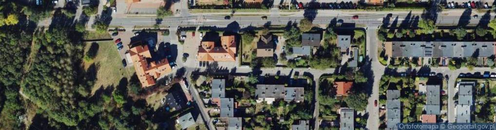 Zdjęcie satelitarne Paczkomat InPost KAT145M