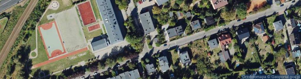 Zdjęcie satelitarne Paczkomat InPost KAT63M