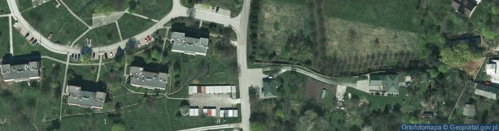 Zdjęcie satelitarne Paczkomat InPost KCE01N