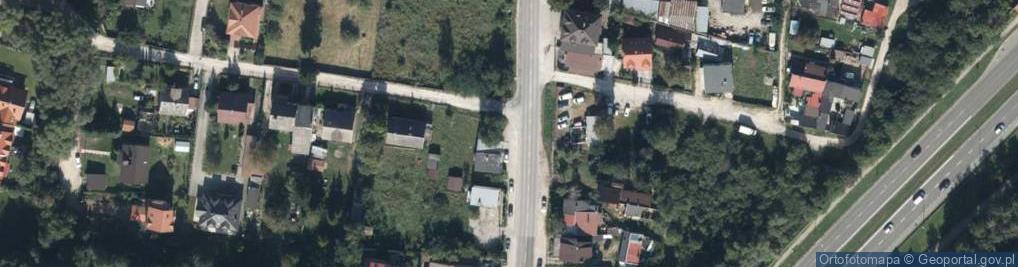 Zdjęcie satelitarne Paczkomat InPost KIE01M