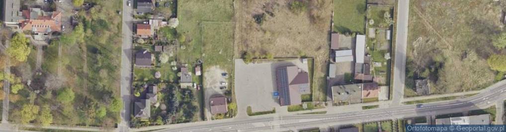 Zdjęcie satelitarne Paczkomat InPost KLU06M