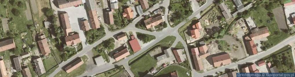 Zdjęcie satelitarne Paczkomat InPost KMLQ01BAPP
