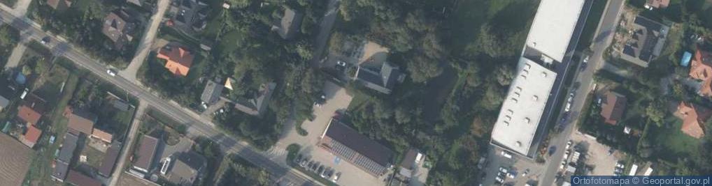 Zdjęcie satelitarne Paczkomat InPost KMN01BAPP